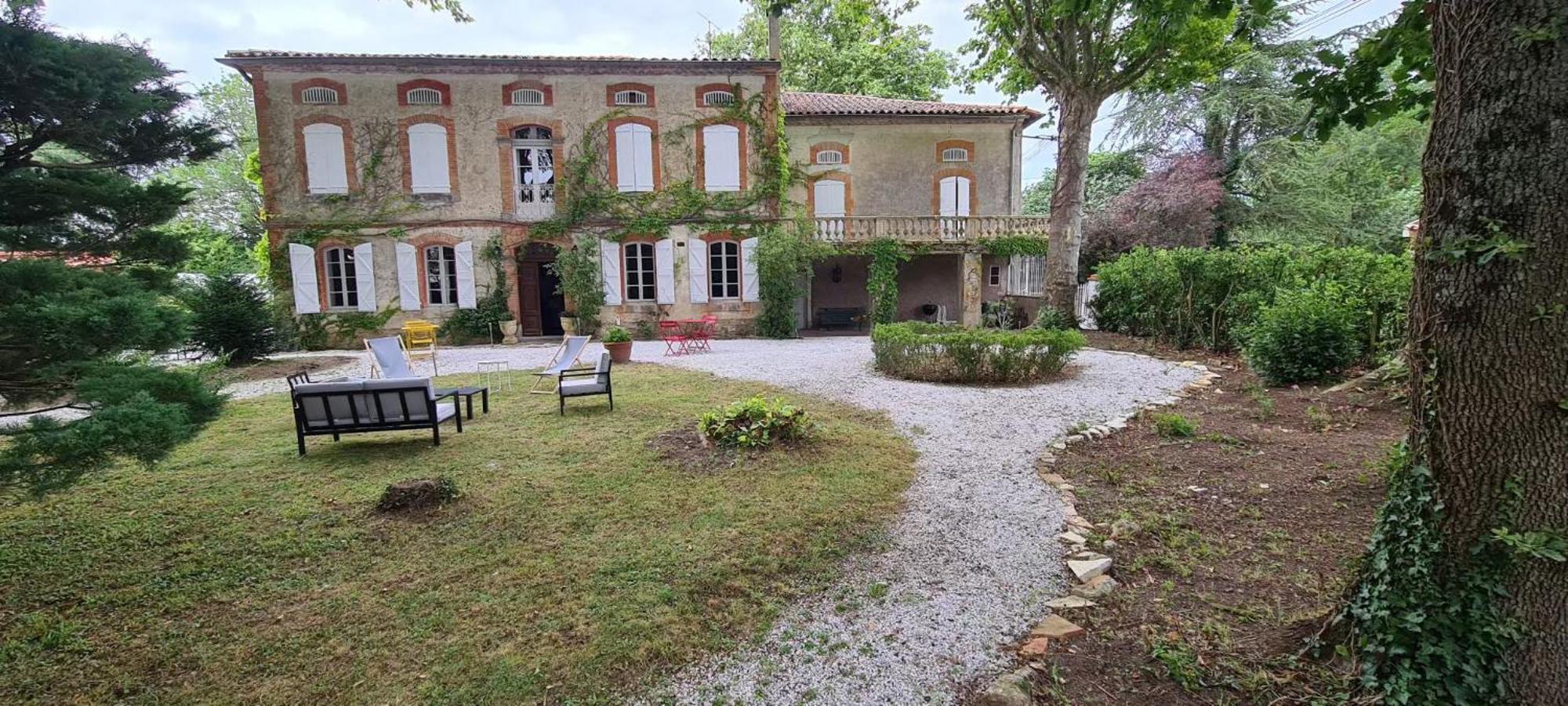 Les Terrisses - Chambres d'hôtes avec piscine Saint-Félix-Lauragais Extérieur photo